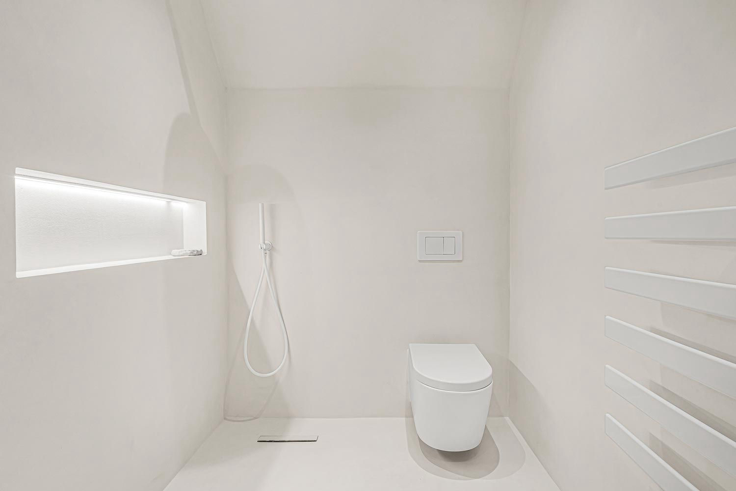 Simone Sarta, real estate photographer in London