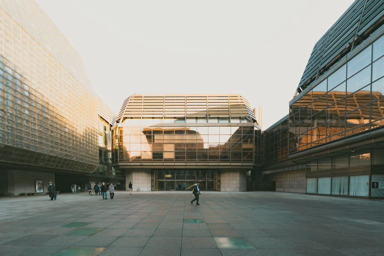 Simone Sarta, architecture photographer in London